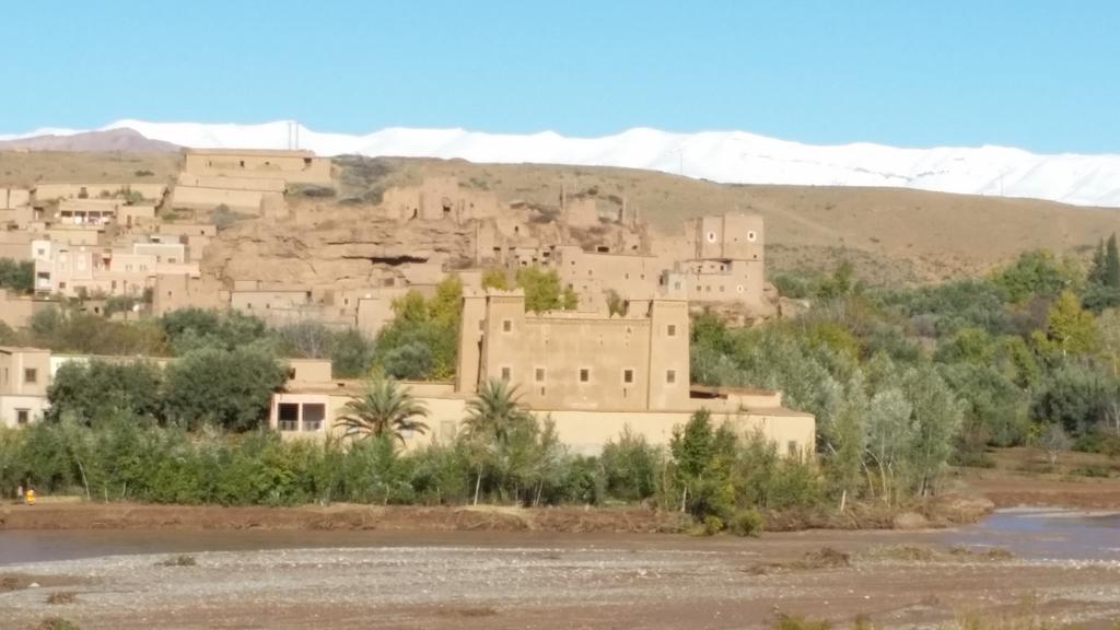 ホテル Kasbah Dardiafa Tourbiste Kelaat-M'Gouna エクステリア 写真